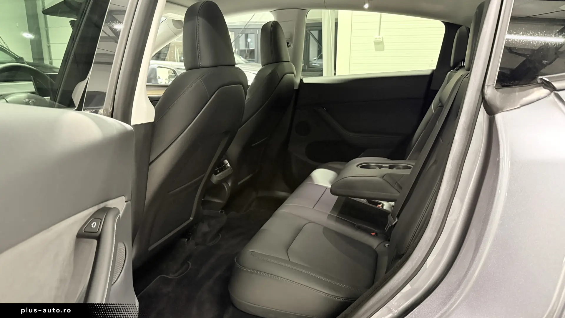 Tesla Model Y Dual Motor Performance Autopilot Avansat