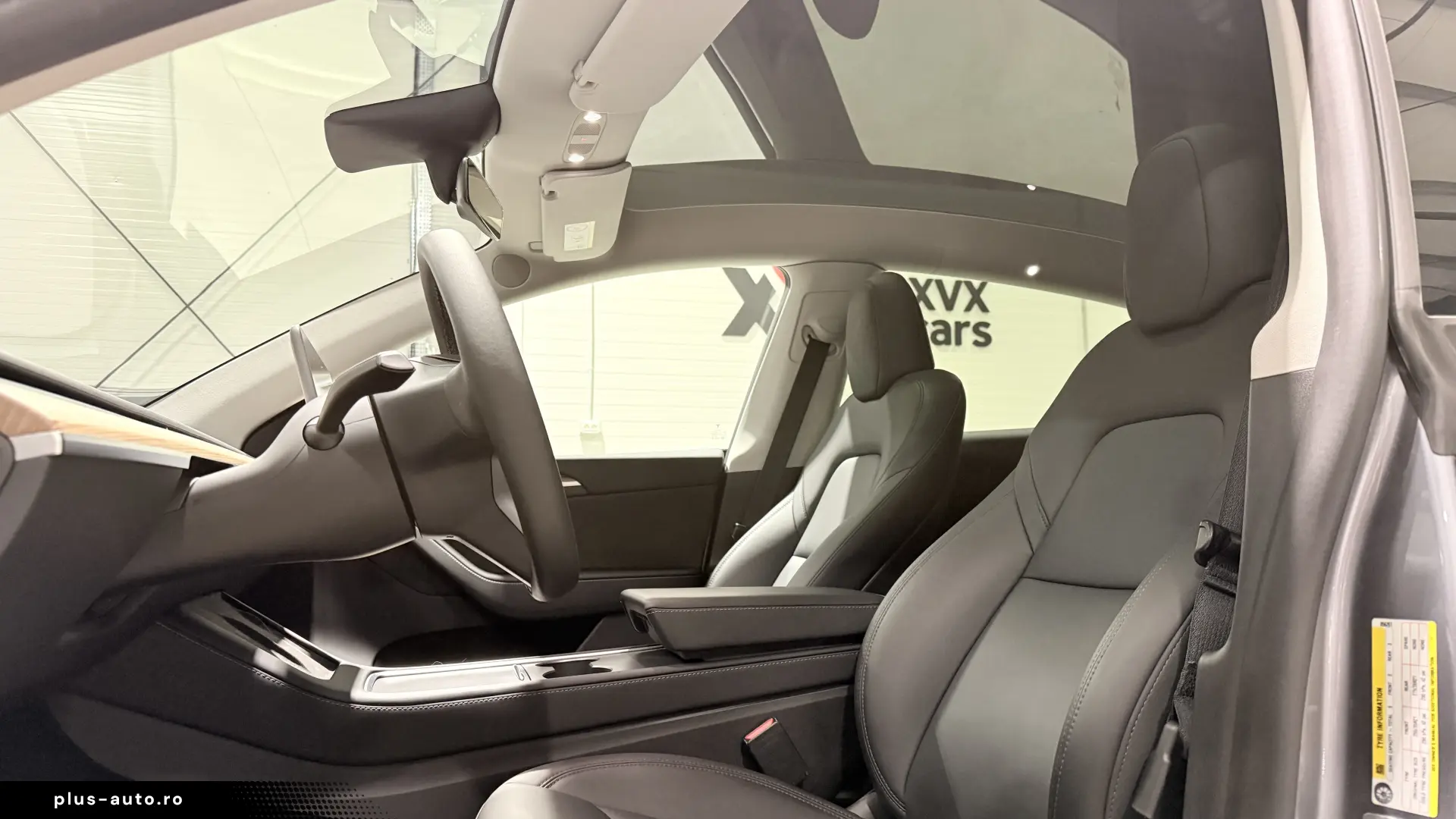 Tesla Model Y Dual Motor Performance Autopilot Avansat