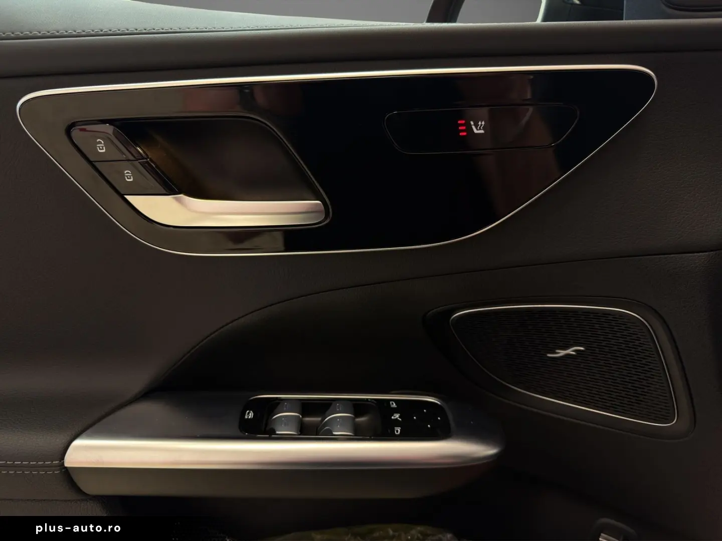 MERCEDES-BENZ C 300 d AMG