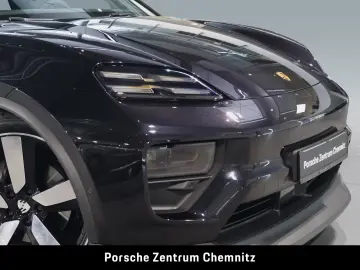Porsche Macan 4 Electric