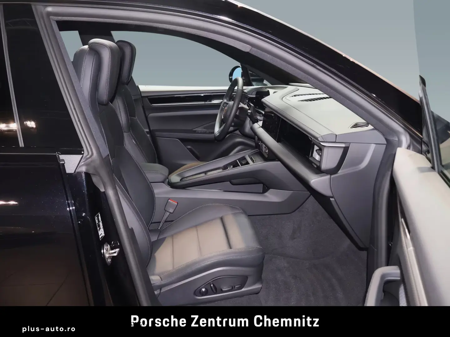 Porsche Macan 4 Electric