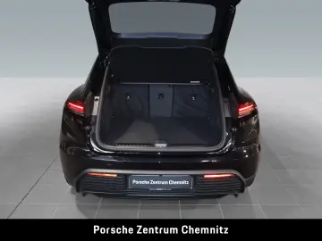 Porsche Macan 4 Electric