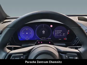 Porsche Macan 4 Electric