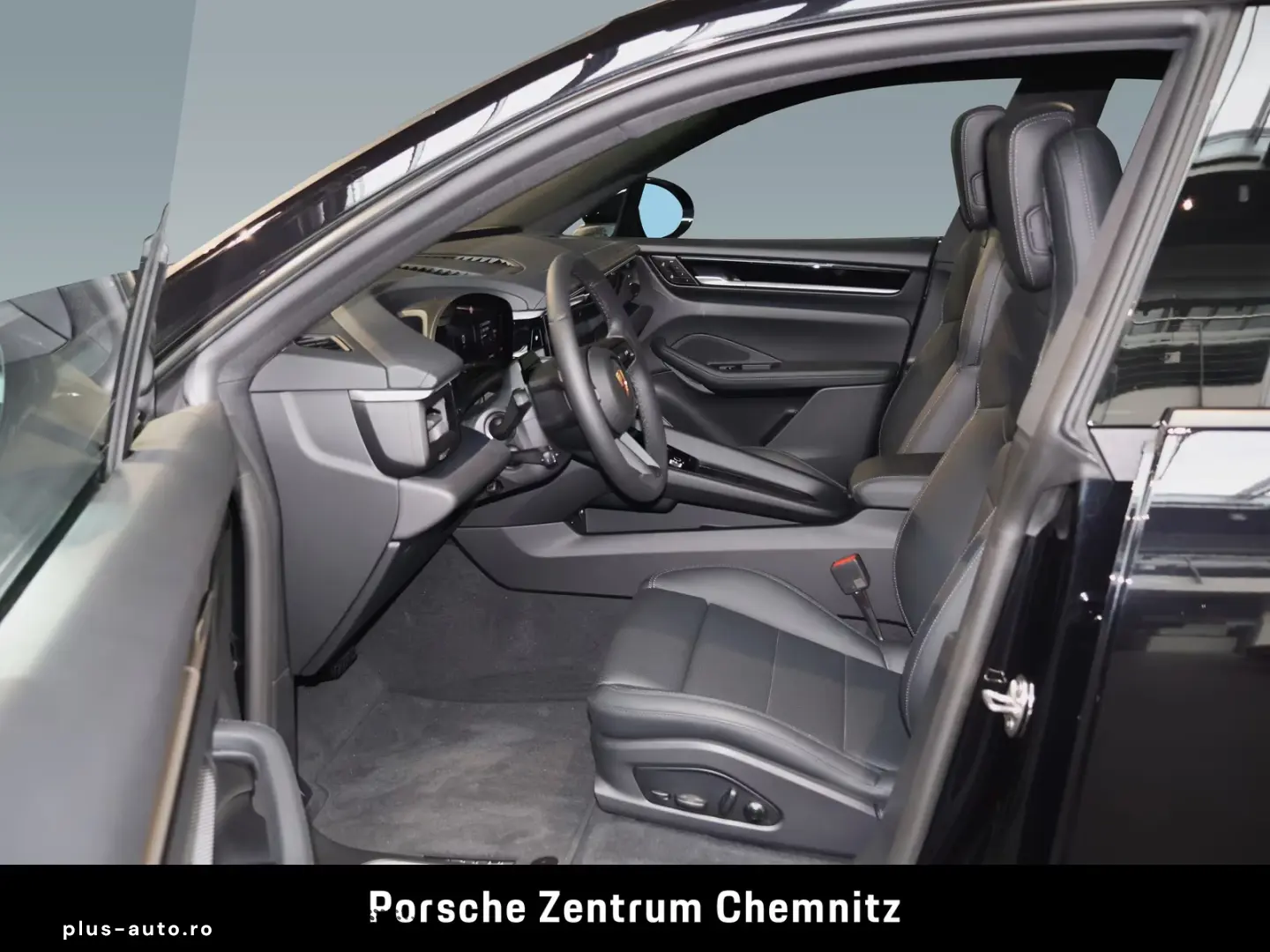 Porsche Macan 4 Electric