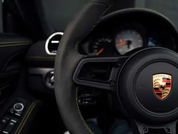 PORSCHE 718 Boxster Spyder RS WEISSACH PCCB PASM