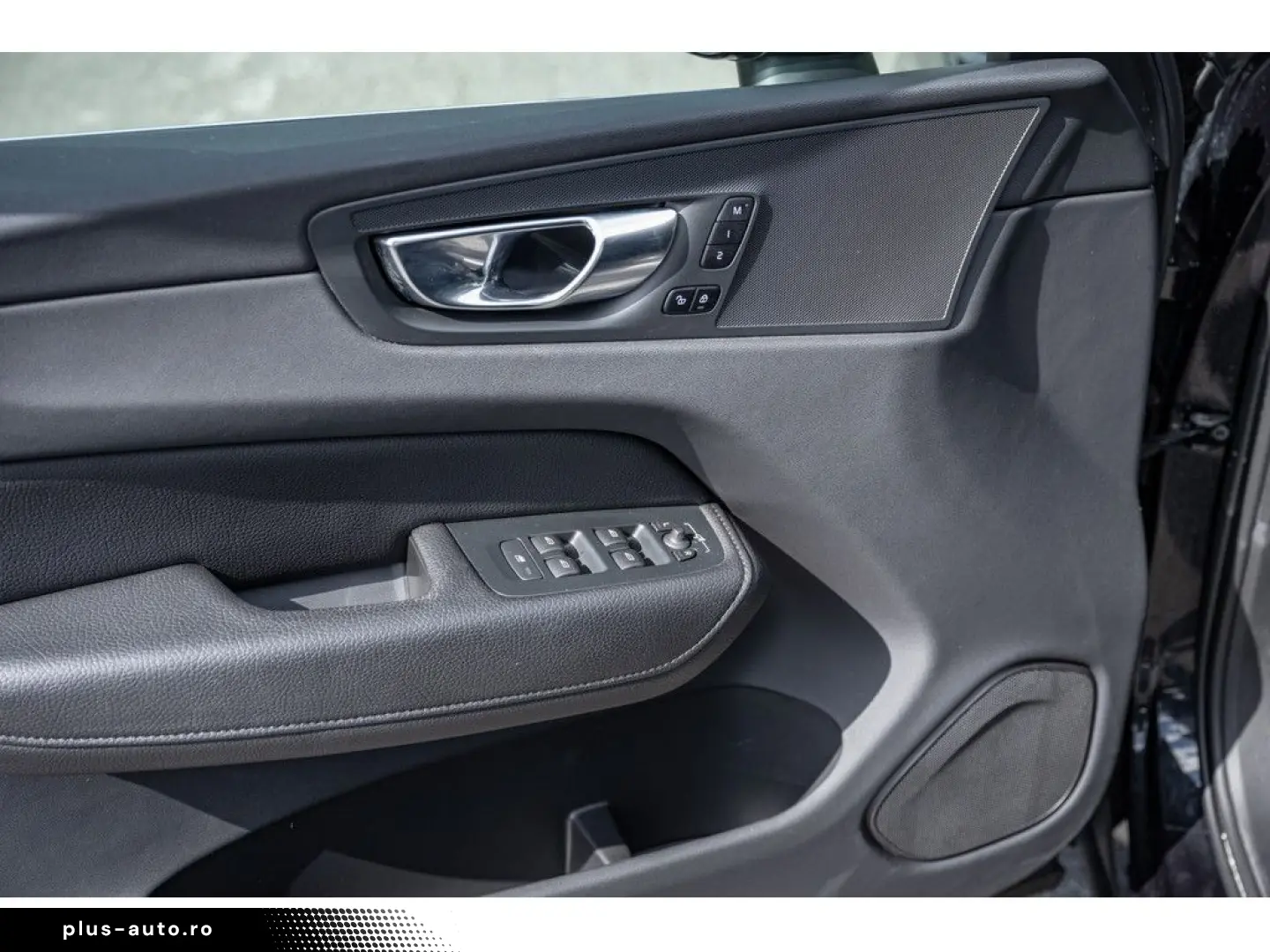 VOLVO XC60 2021 — imagine 23