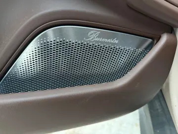 PORSCHE Taycan 4S   VOLL  PANORAMA HUD 360 MATRIX