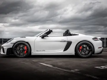 PORSCHE Boxster 718 Spyder RS WEISSACH