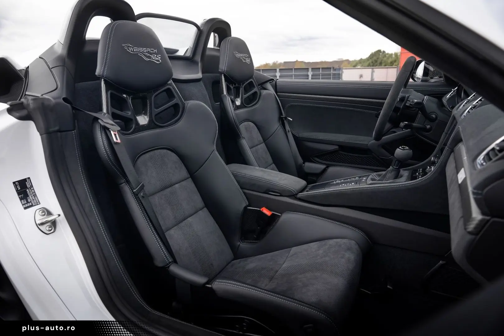 PORSCHE Boxster 718 Spyder RS WEISSACH