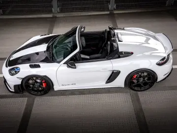 PORSCHE Boxster 718 Spyder RS WEISSACH