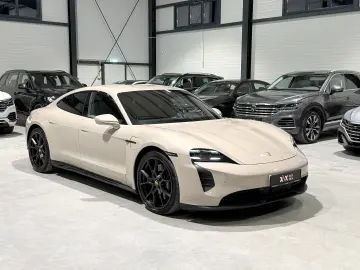 Porsche Taycan GTS Burmester Pneumatic Alcantara
