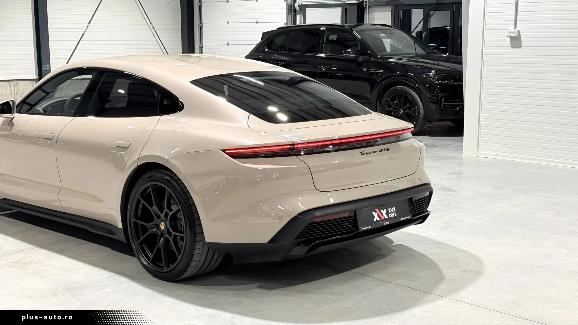 Porsche Taycan GTS Burmester Pneumatic Alcantara