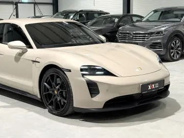 Porsche Taycan GTS Burmester Pneumatic Alcantara