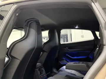 Porsche Taycan GTS Burmester Pneumatic Alcantara