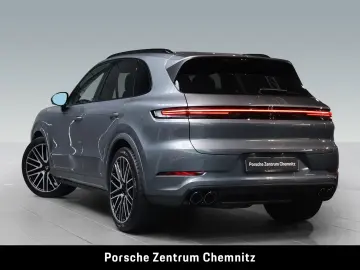 Porsche Cayenne Black Edition!