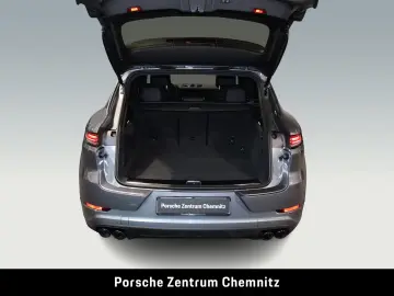 Porsche Cayenne Black Edition!