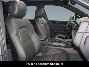 Porsche Cayenne Black Edition!