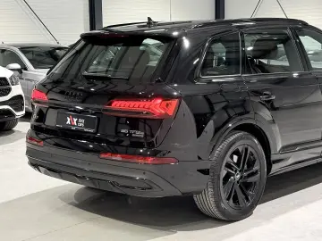 Audi Q7 55TFSIe Laser B&O Int. Maro Ventilatie 360