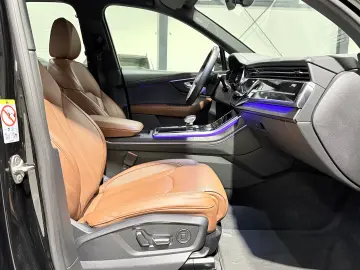 Audi Q7 55TFSIe Laser B&O Int. Maro Ventilatie 360