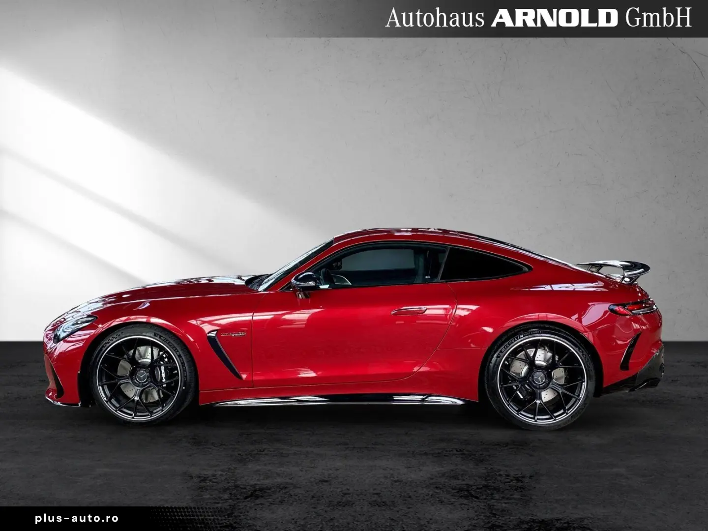 MERCEDES-BENZ Mercedes-AMG GT 63 4M  Carbon