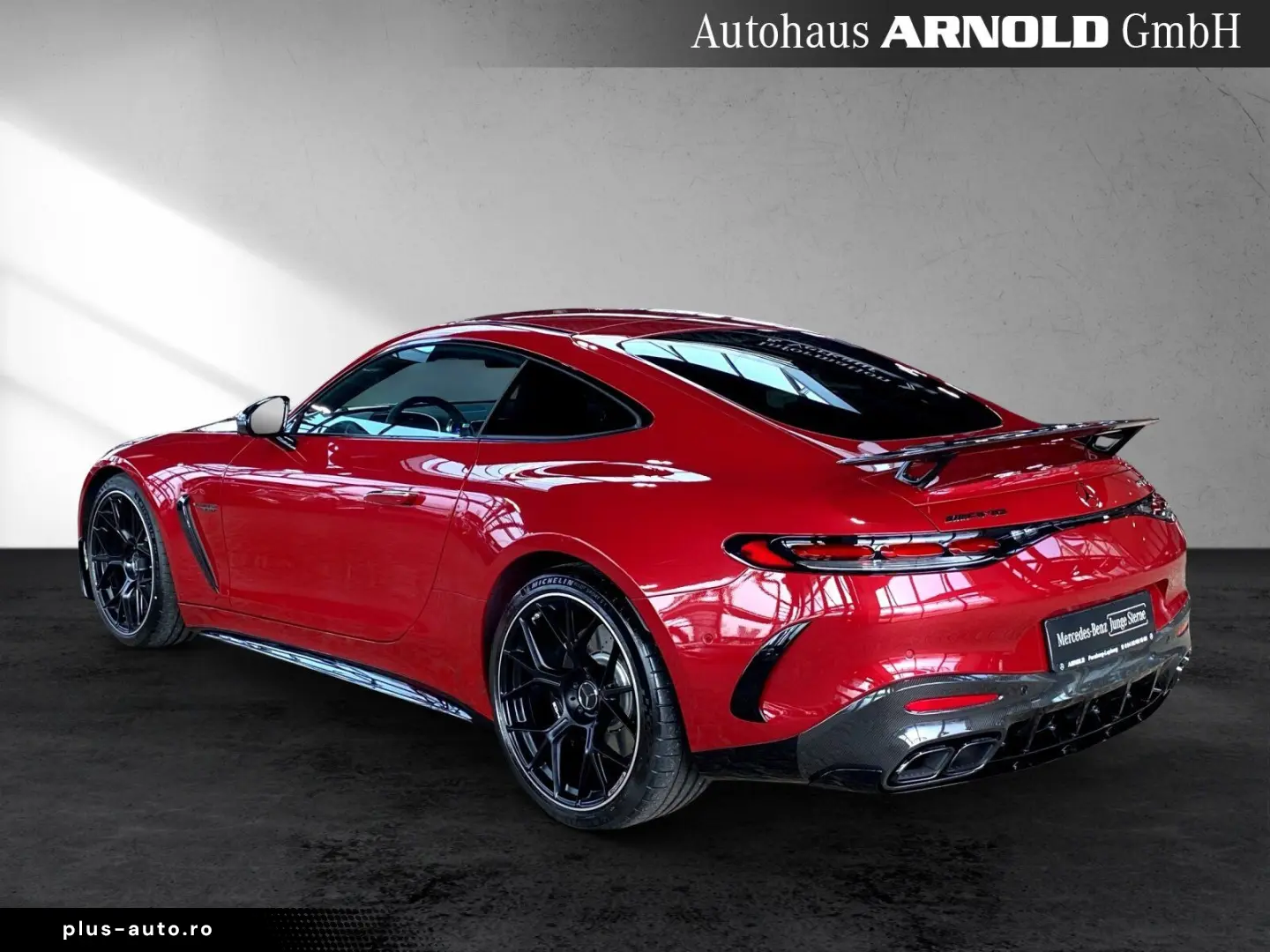 MERCEDES-BENZ Mercedes-AMG GT 63 4M  Carbon