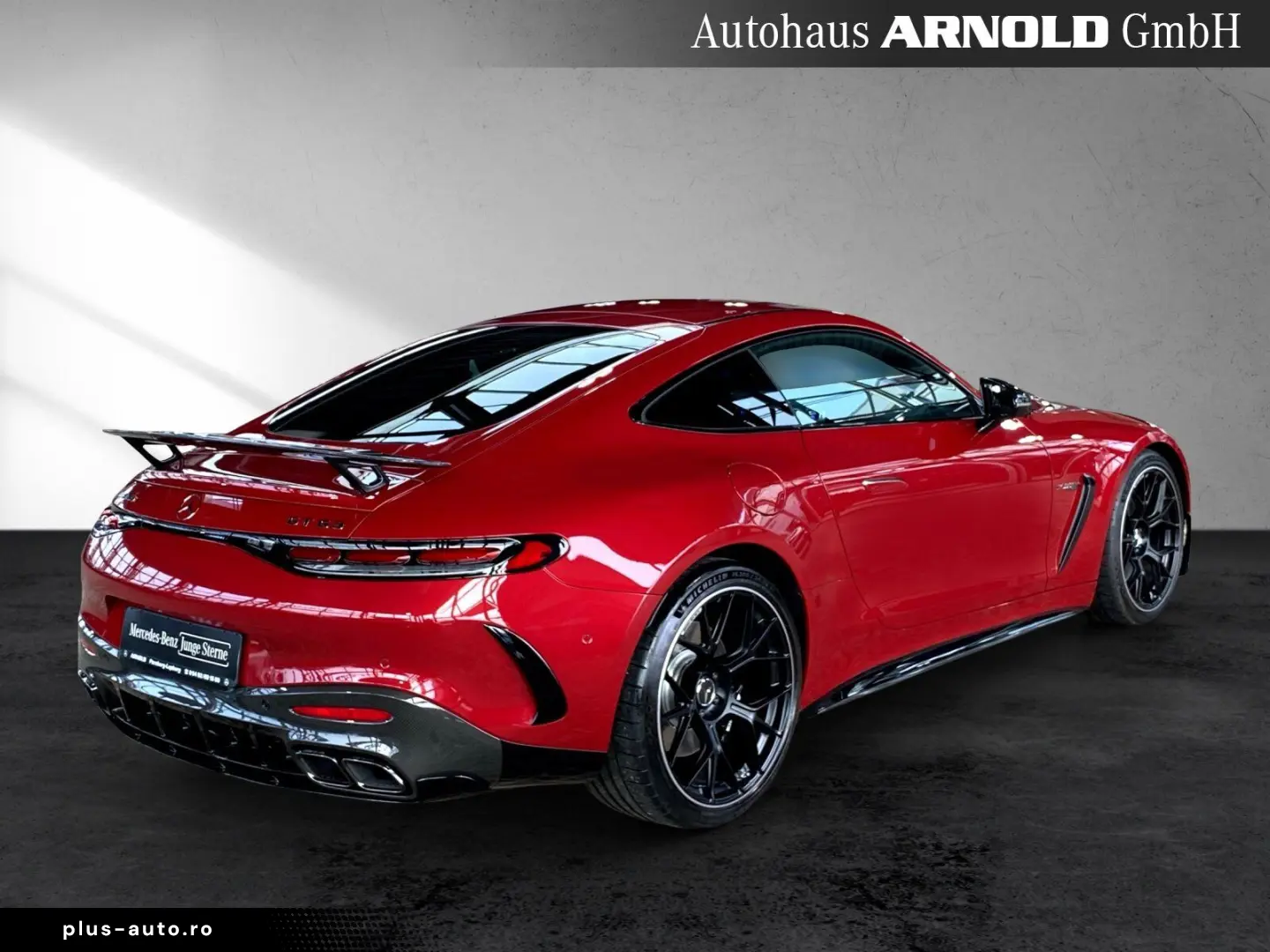 MERCEDES-BENZ Mercedes-AMG GT 63 4M  Carbon