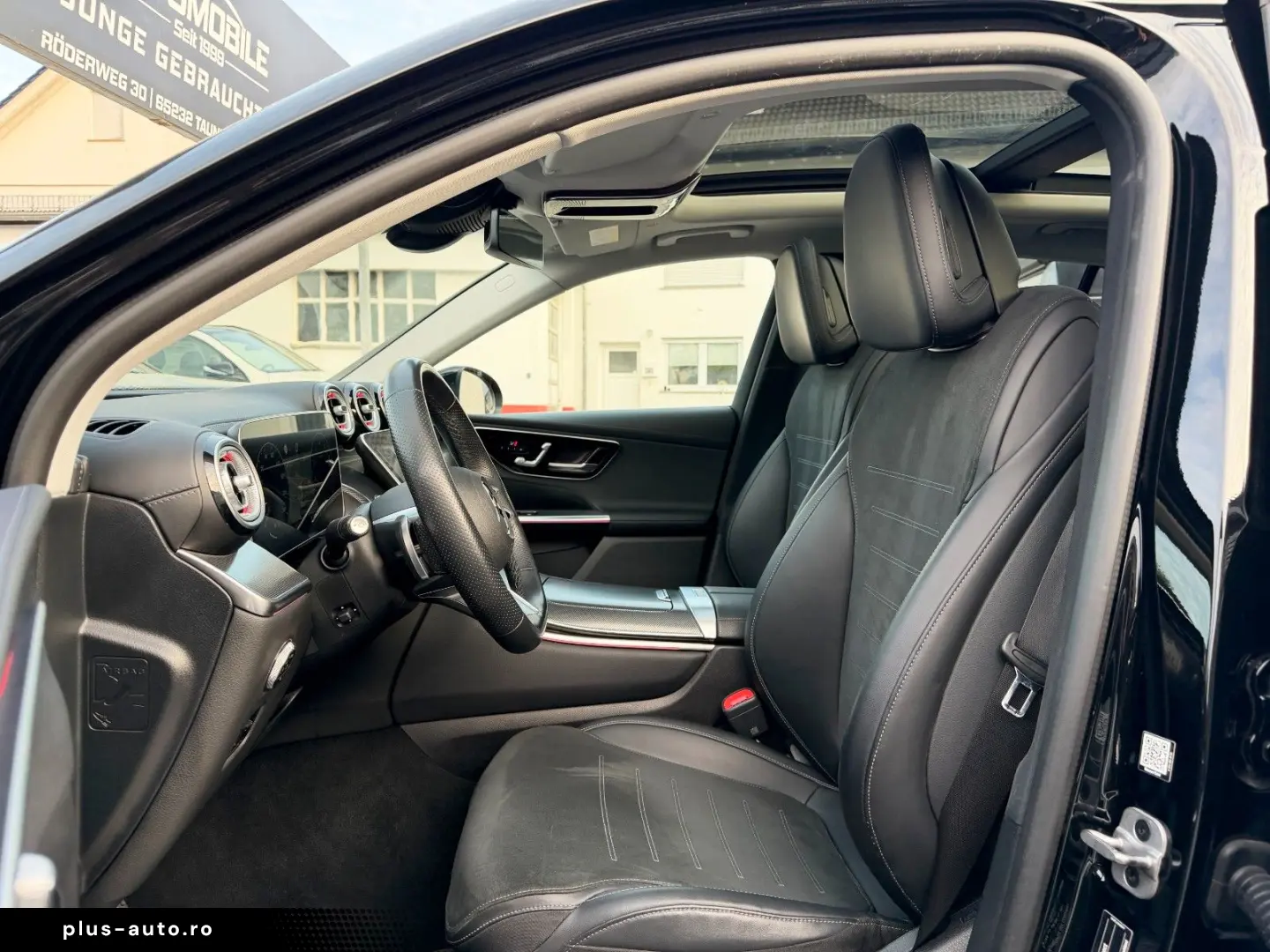 MERCEDES-BENZ GLC 300 4M AMG PANO DISTR  Dig.Light A&hellip;