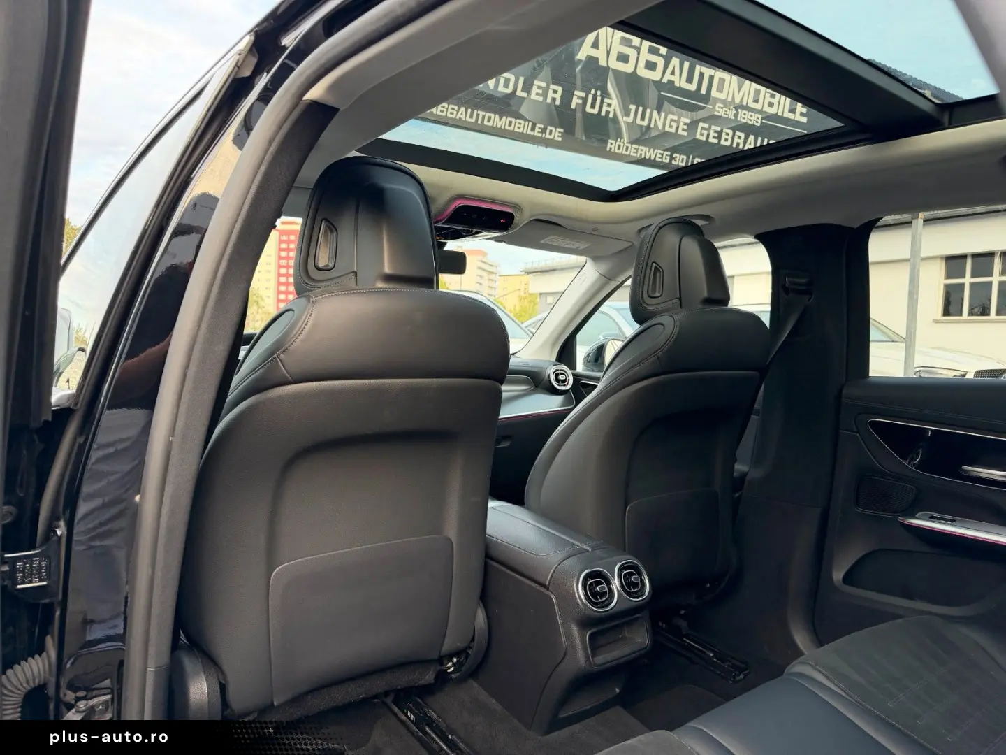 MERCEDES-BENZ GLC 300 4M AMG PANO DISTR  Dig.Light A&hellip;