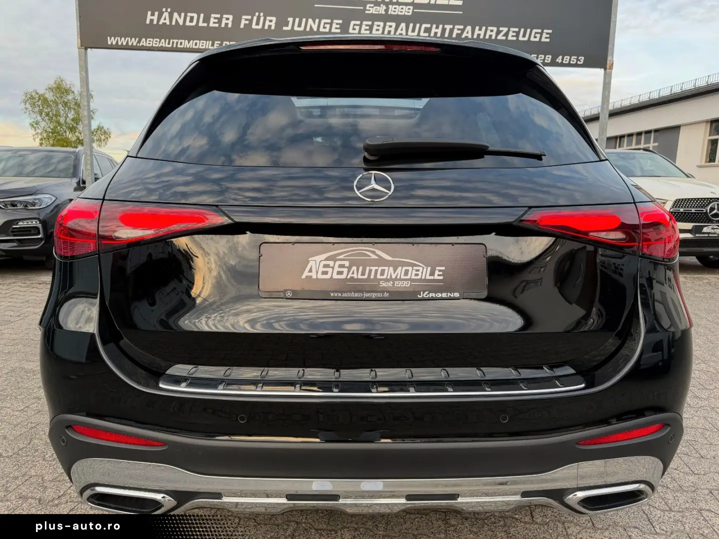 MERCEDES-BENZ GLC 300 4M AMG PANO DISTR  Dig.Light A&hellip;