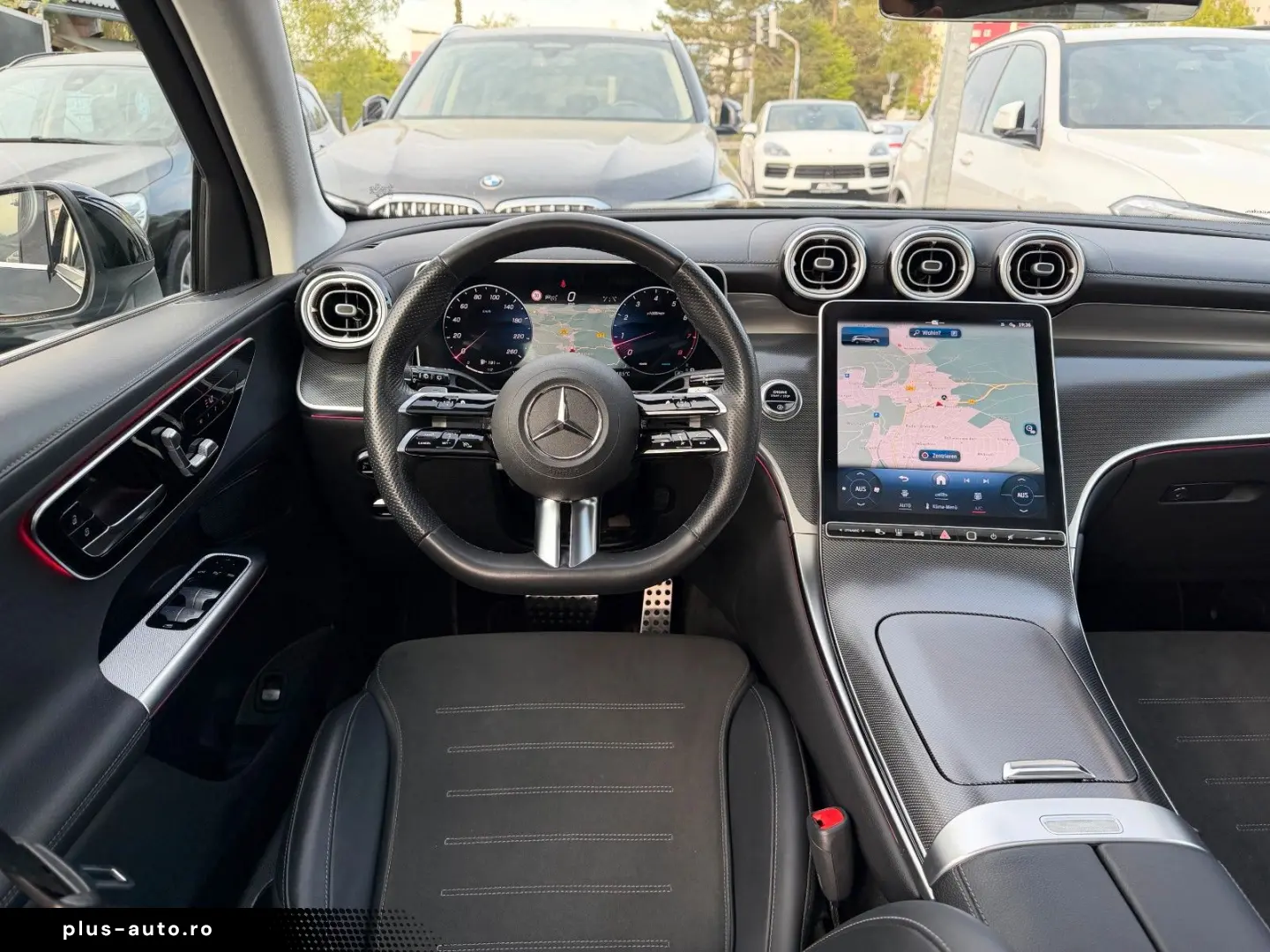MERCEDES-BENZ GLC 300 4M AMG PANO DISTR  Dig.Light A&hellip;