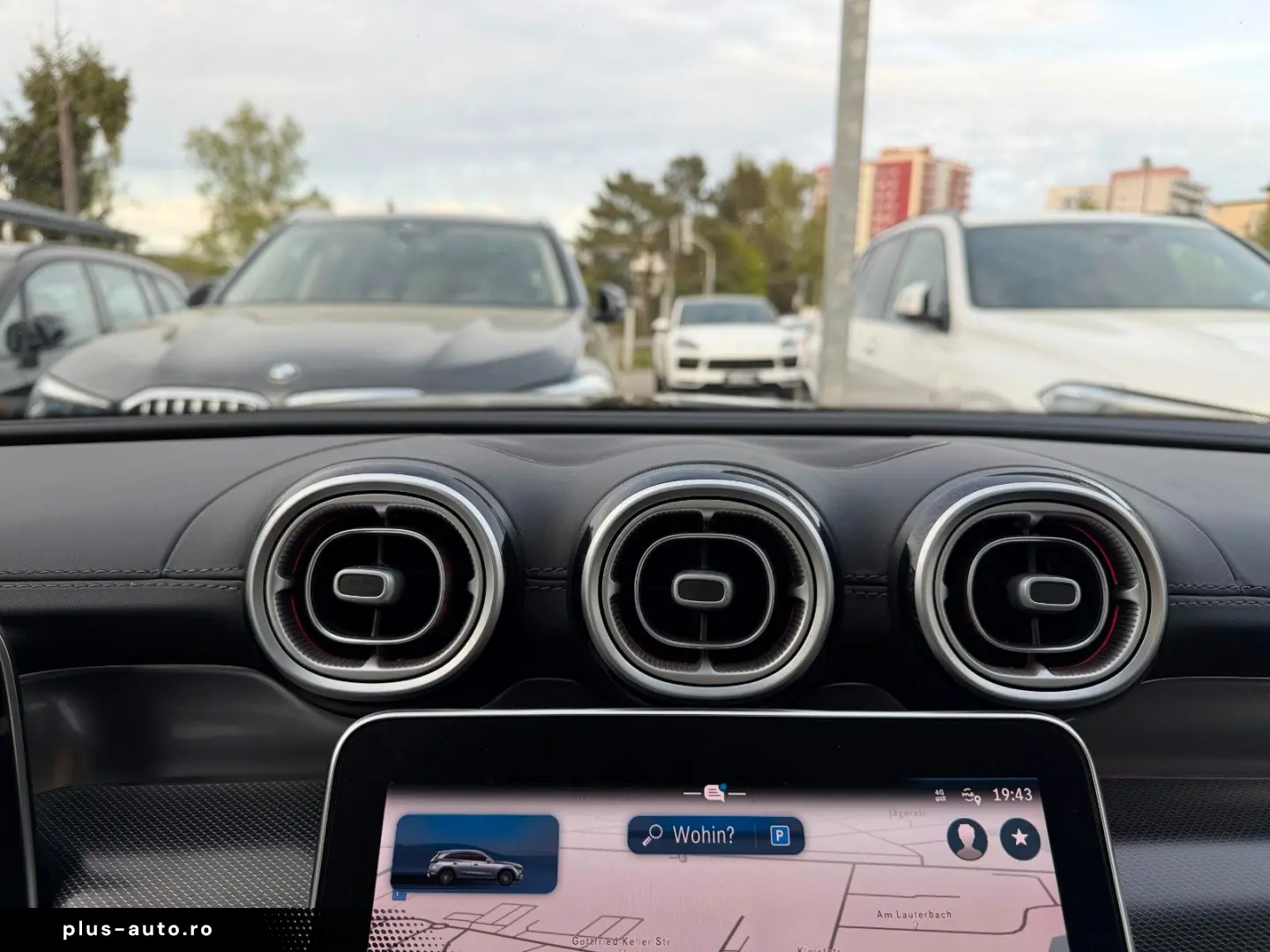 MERCEDES-BENZ GLC 300 4M AMG PANO DISTR  Dig.Light A&hellip;