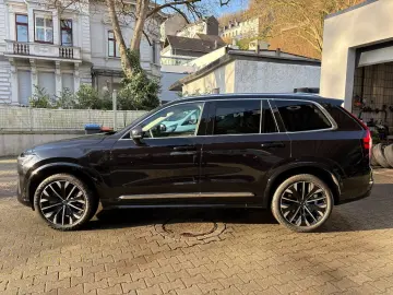 VOLVO XC90 T8 Plus Bright FourC AHK PANO 360  Facelift