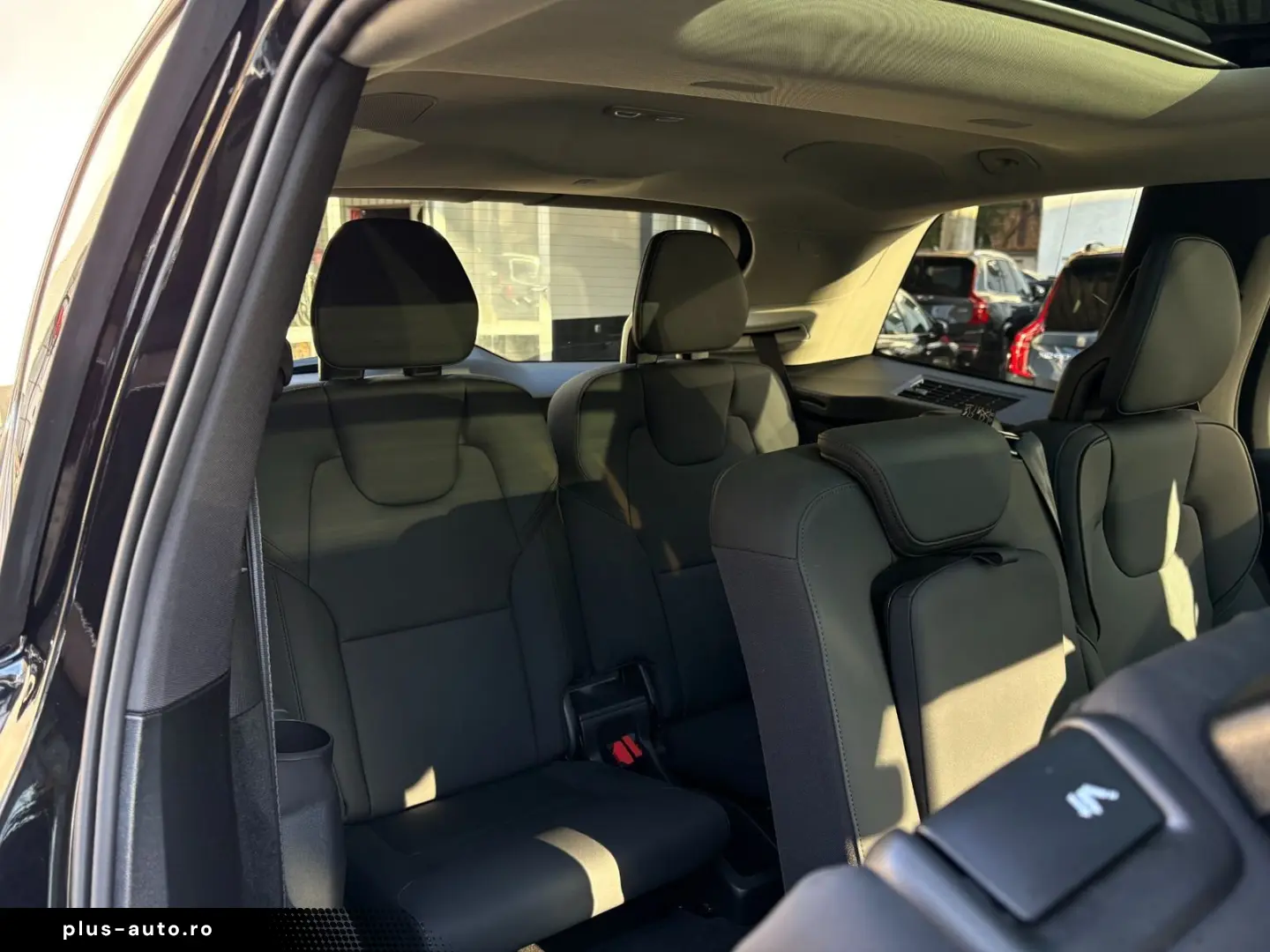 VOLVO XC90 T8 Plus Bright FourC AHK PANO 360  Facelift