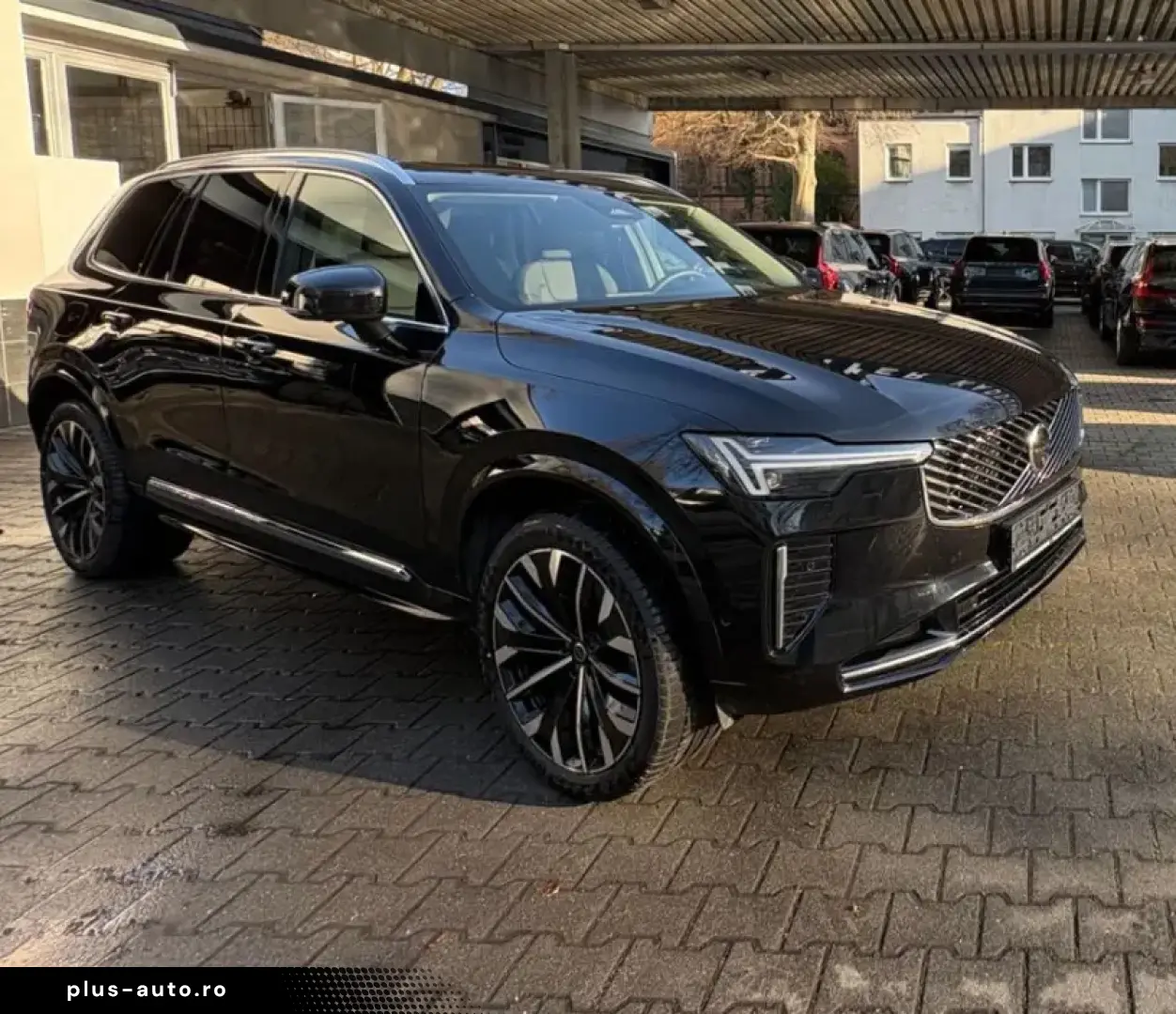 VOLVO XC90 T8 Plus Bright FourC AHK PANO 360  Facelift
