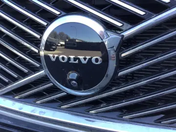 VOLVO XC90 T8 Plus Bright AWD 7-Sitzer 360  Cam HUD