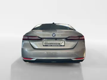 BMW 550e xDrive