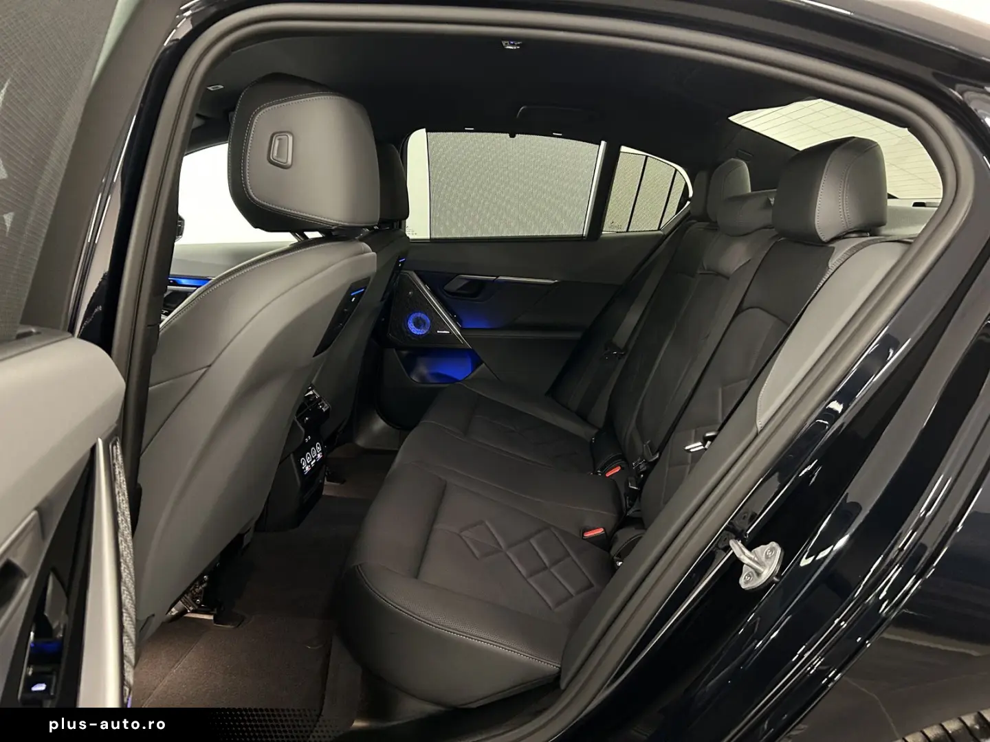 BMW 550e xDrive Limousine M Sportpaket B&W DAB LED K