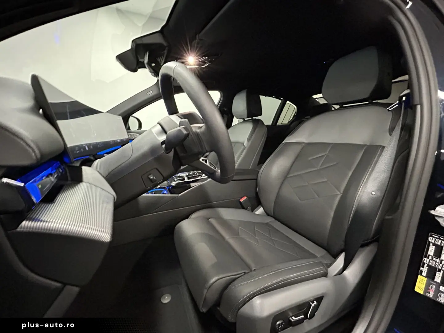BMW 550e xDrive Limousine M Sportpaket B&W DAB LED K