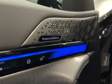 BMW 550e xDrive Limousine M Sportpaket B&W DAB LED K