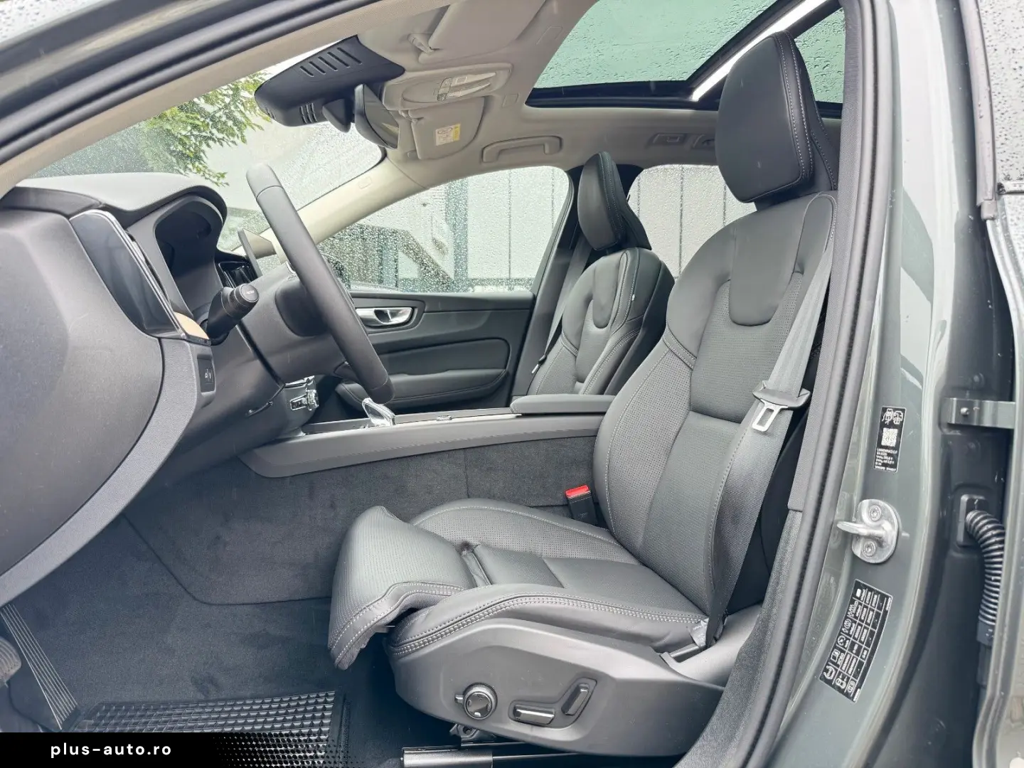 VOLVO XC60 T8 AWD ULTRA DARK - MJ26 - Luftfahrwerk -