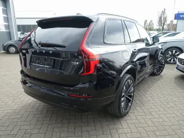 VOLVO XC90 Ultra Dark T8 Four-C AHK Massage B&W Pano