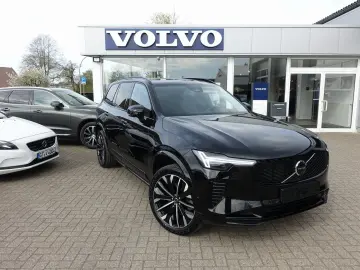VOLVO XC90 Ultra Dark T8 Four-C AHK Massage B&W Pano