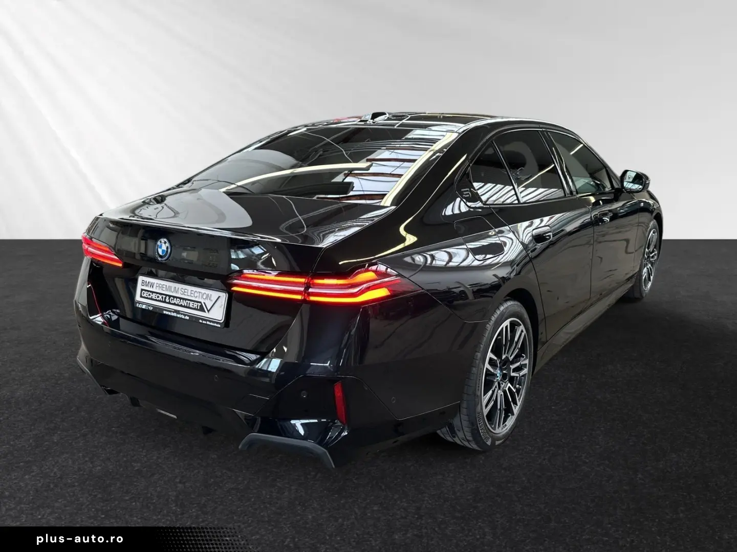 BMW 550e xDrive M Sport Pano Autobahnass. B&W