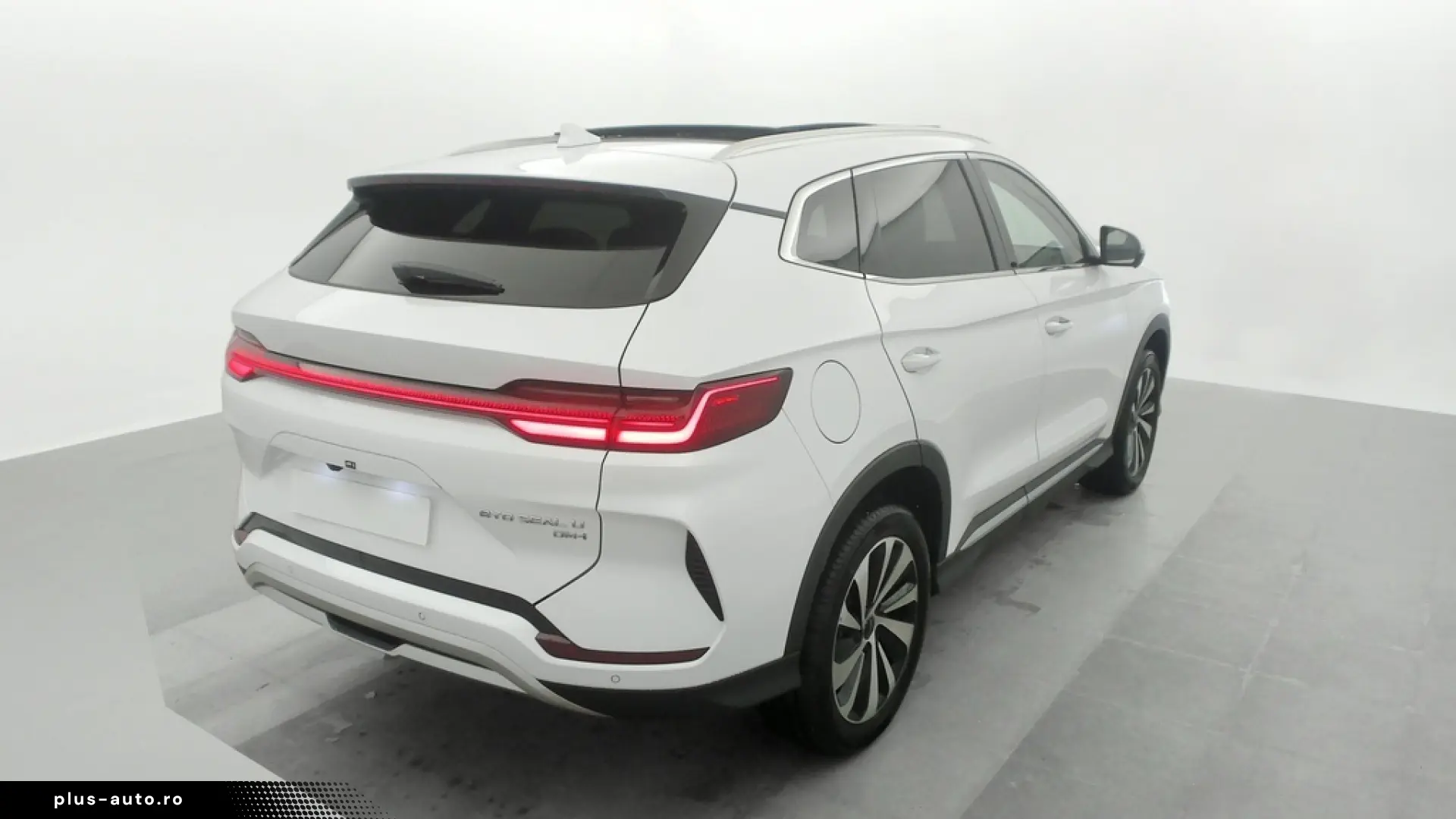 Byd Seal u1.5l DM-i 218ch PHEV Boost (18kWh)
