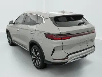 Byd Seal u1.5l DM-i 218ch PHEV Boost (18kWh)
