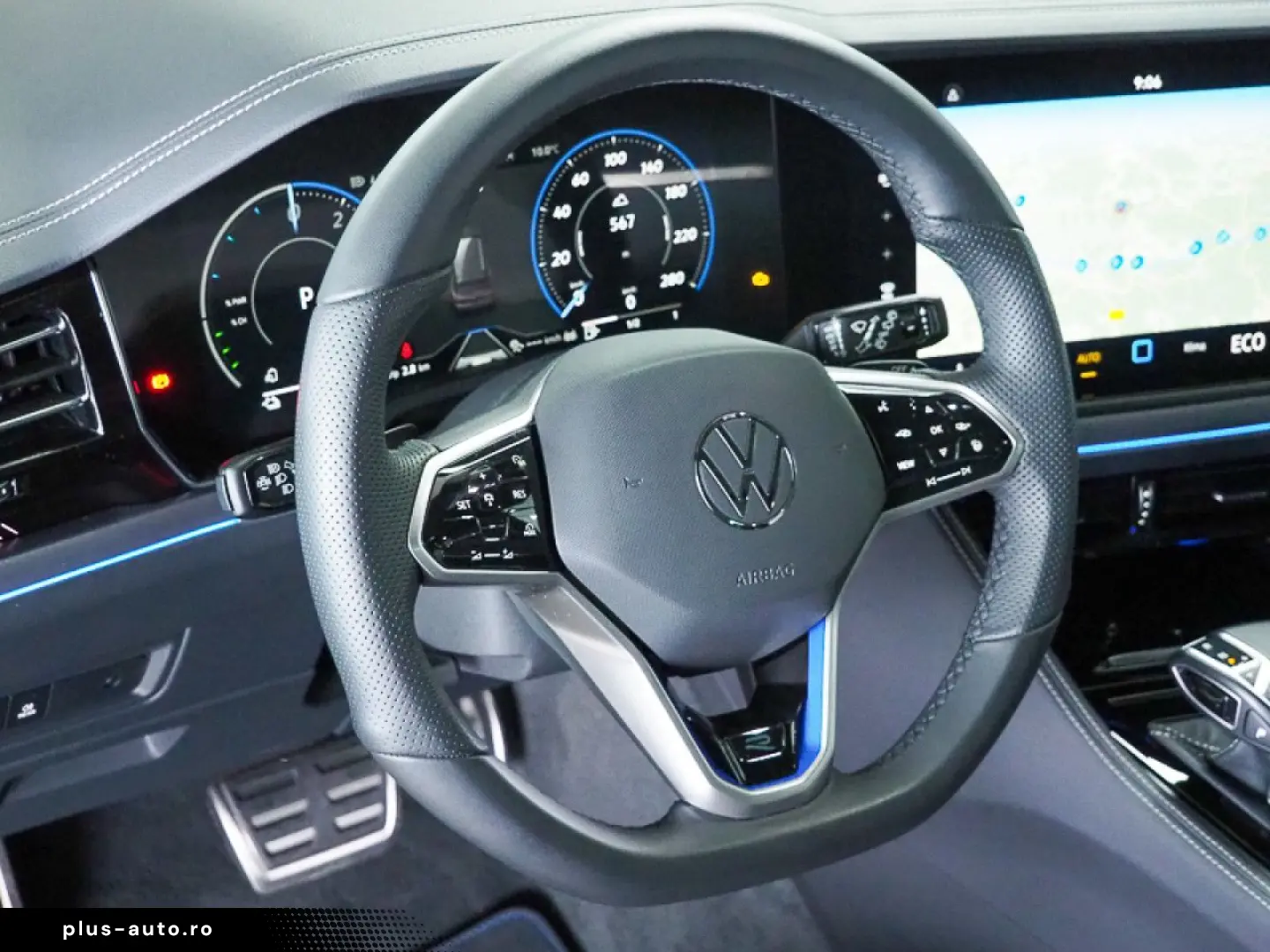 VW Touareg R V6 3.0 TSI AT eHybrid 4Motion AHK