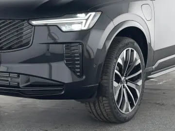 VOLVO XC90 T8 Ultra Dark Luftfwk Massage B&W AHK