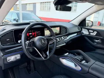 MERCEDES-BENZ GLE 450d AMG PANO Massage AHK Standh. …
