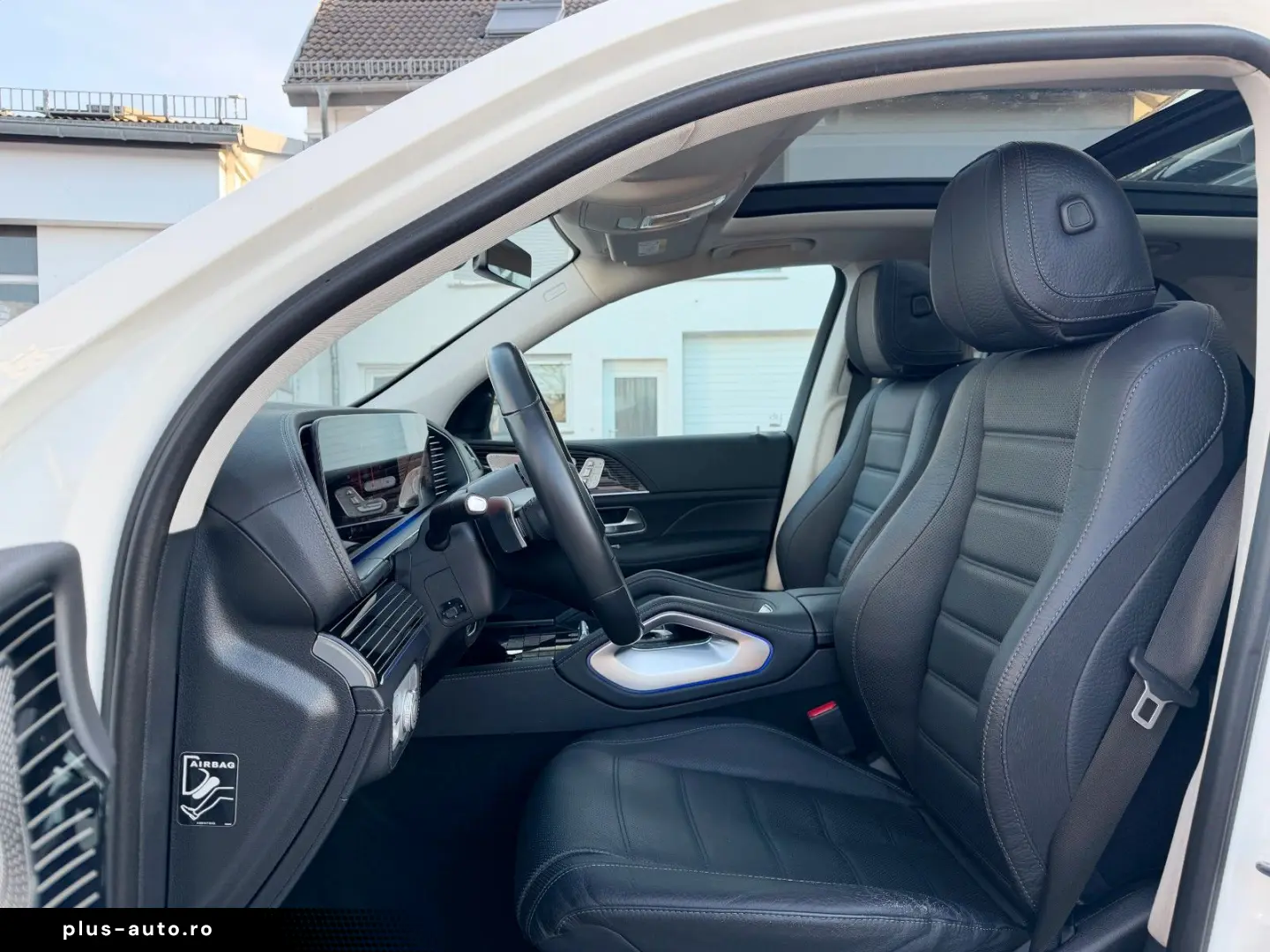 MERCEDES-BENZ GLE 450d AMG PANO Massage AHK Standh. &hellip;