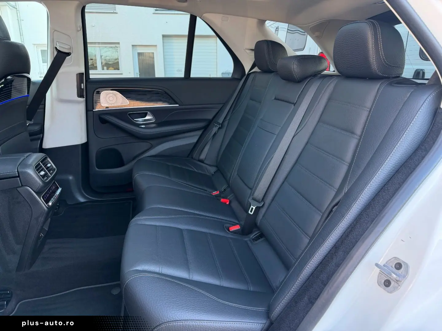 MERCEDES-BENZ GLE 450d AMG PANO Massage AHK Standh. &hellip;